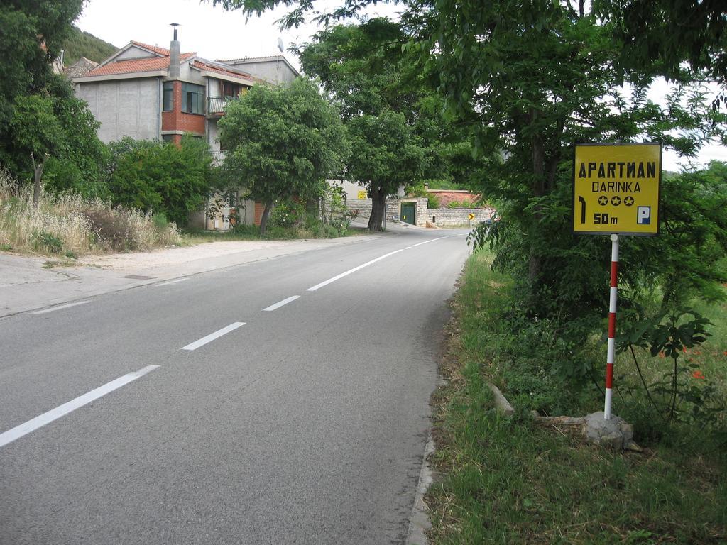 Apartments Darinka Skradin Exterior photo