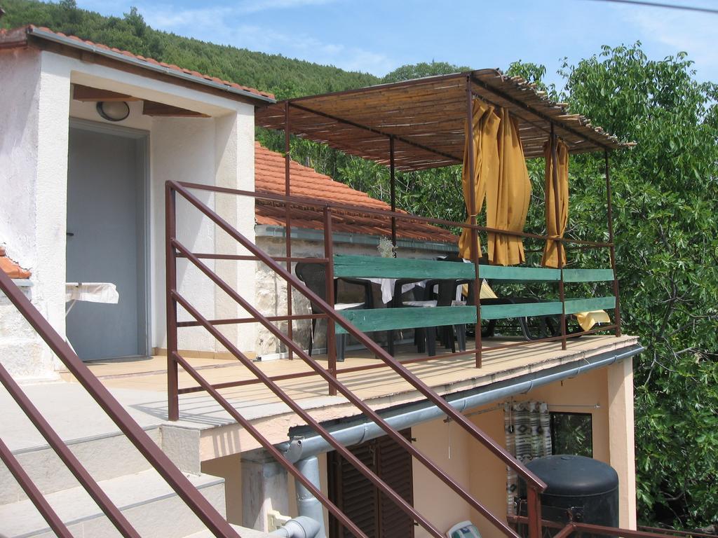 Apartments Darinka Skradin Exterior photo